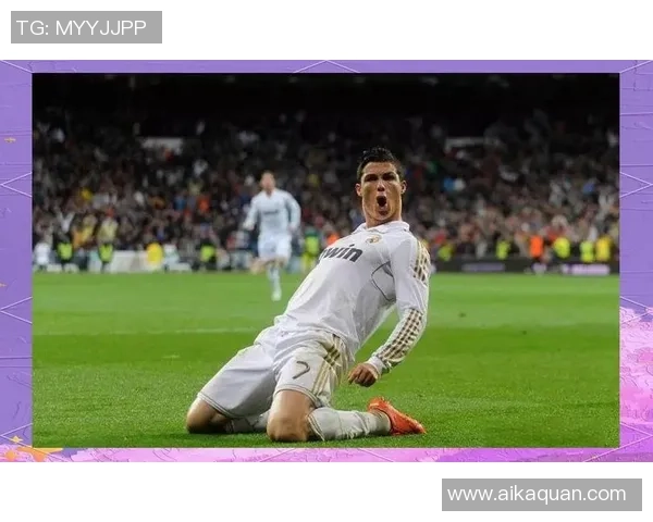 我心目中最喜爱的足球明星及其辉煌成就与传奇故事分享