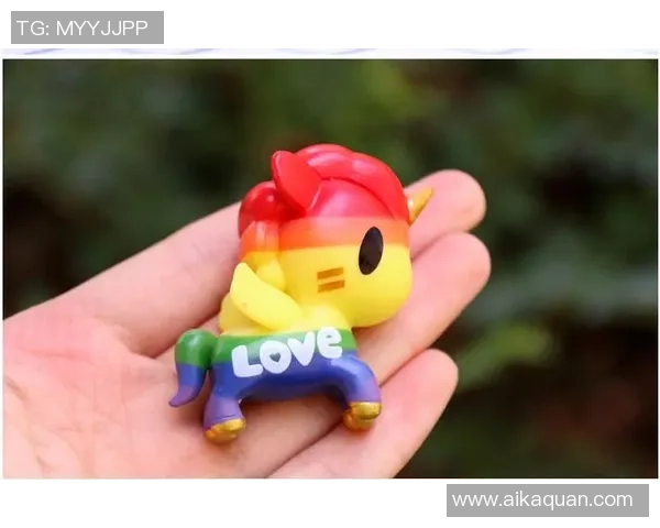 探索盲盒足球明星手办的魅力与收藏价值，开启你的足球梦之旅